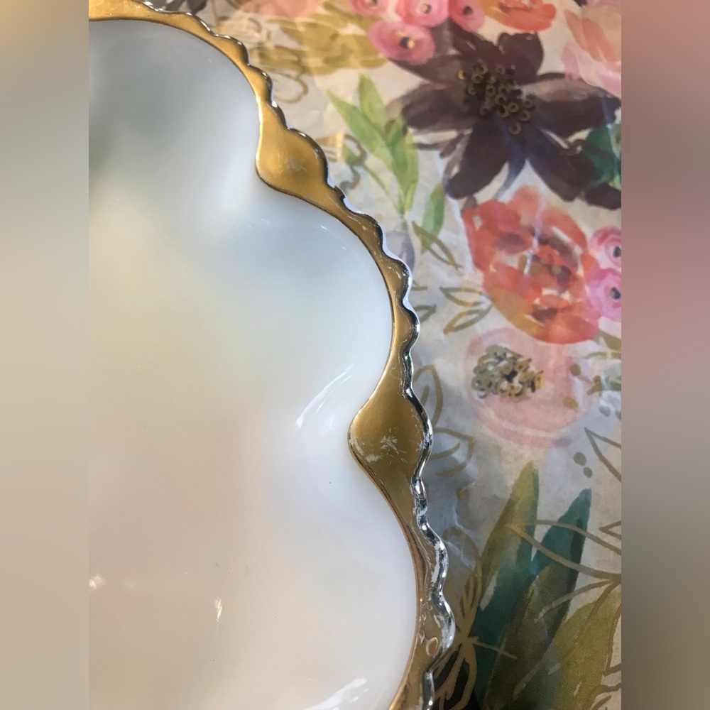 Vintage Anchor Hocking Fire King Milk Glass Gold Trim Divided Relish Dish White - Picture 3 of 14